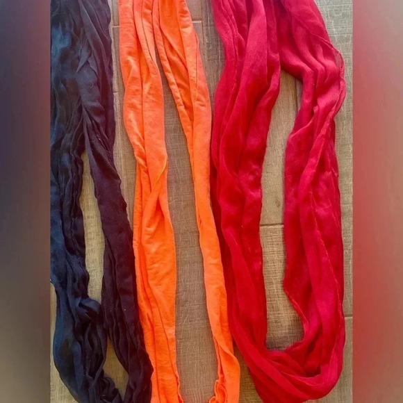 Scarf Wraps - Picture 3 of 3